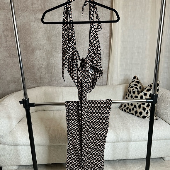 Two piece tank and pant set - Picture 4 of 4